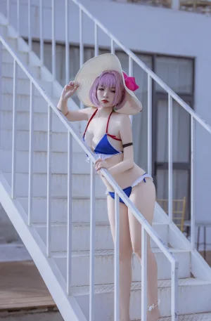 《碧蓝 塔尔图泳装》｜二佐Nisa · 23张写真