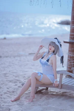 《碧蓝 天鹰泳装》｜二佐Nisa · 20张写真