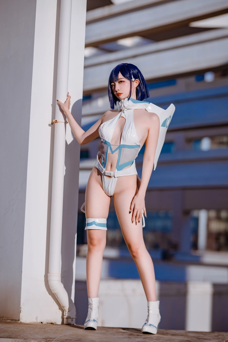 《战斗服》｜二佐Nisa · 18张写真