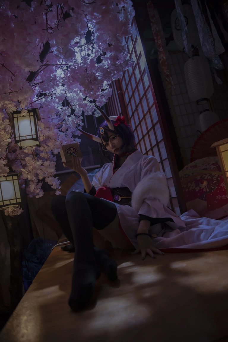 《FATE酒吞冬祭》｜二佐Nisa · 15张写真