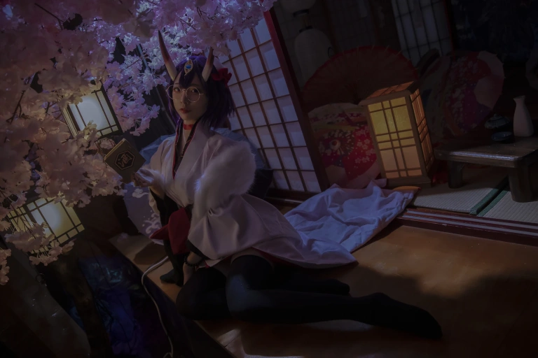 《FATE酒吞冬祭》｜二佐Nisa · 15张写真