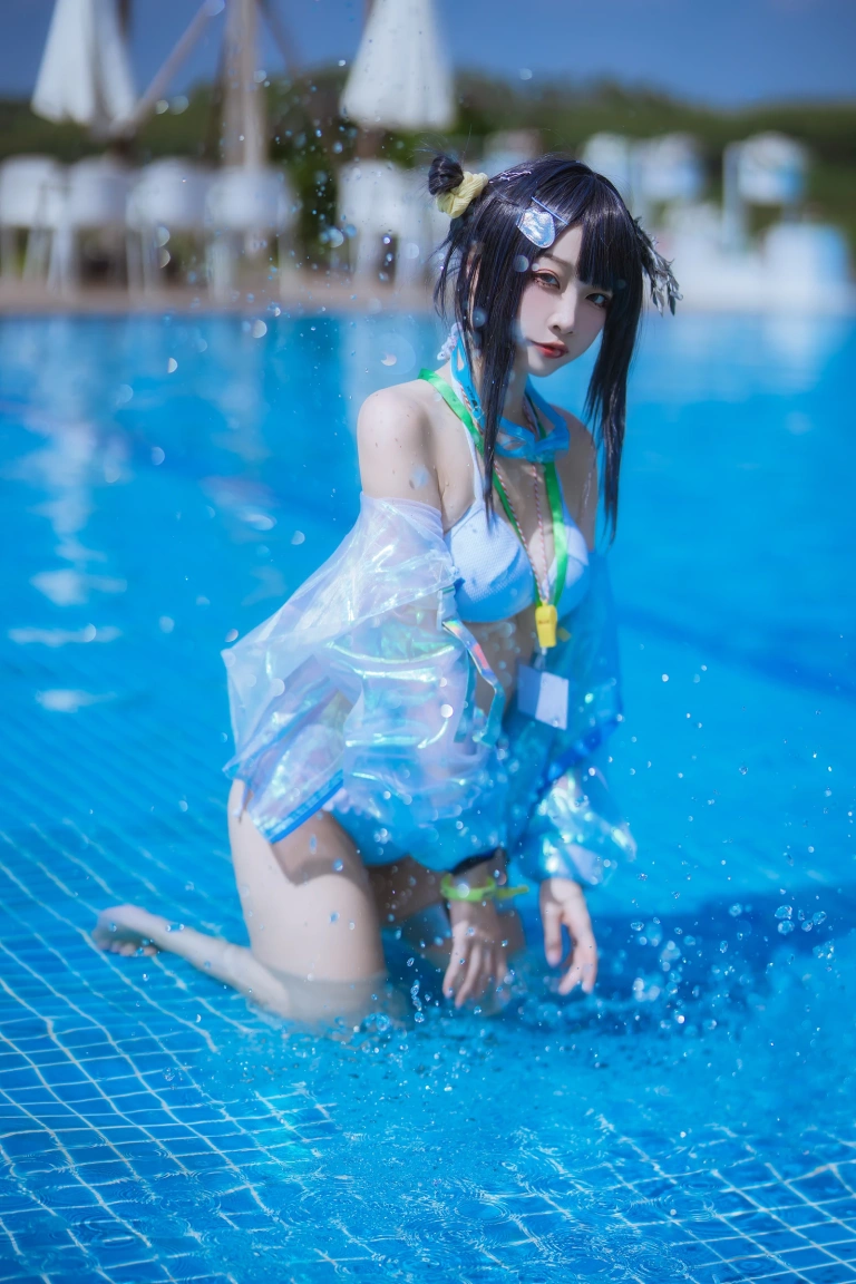 《泰拉夏日纪事 明日方舟 羽毛笔泳装》｜二佐Nisa · 25张写真