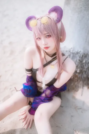《泰拉夏日纪事 明日方舟 佐佐林雨霞》｜二佐Nisa · 45张写真