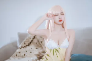 《海梦睡衣》｜二佐Nisa · 22张写真
