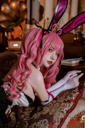 《交错战线 卡提那》｜二佐Nisa · 36张写真