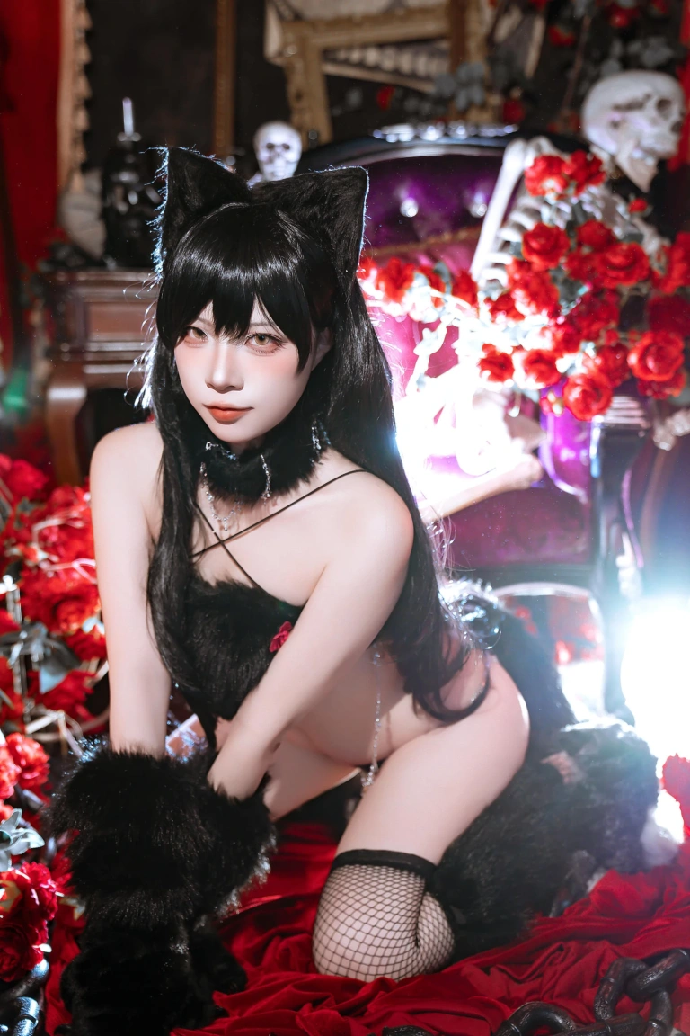 《碧蓝航线 爱宕万圣节》｜二佐Nisa · 28张写真