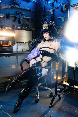 《碧蓝航线 武藏 女警》｜二佐Nisa · 25张写真