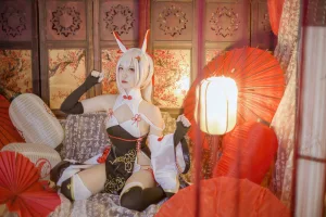 《碧蓝航线 绫波新春旗袍》｜二佐Nisa · 27张写真