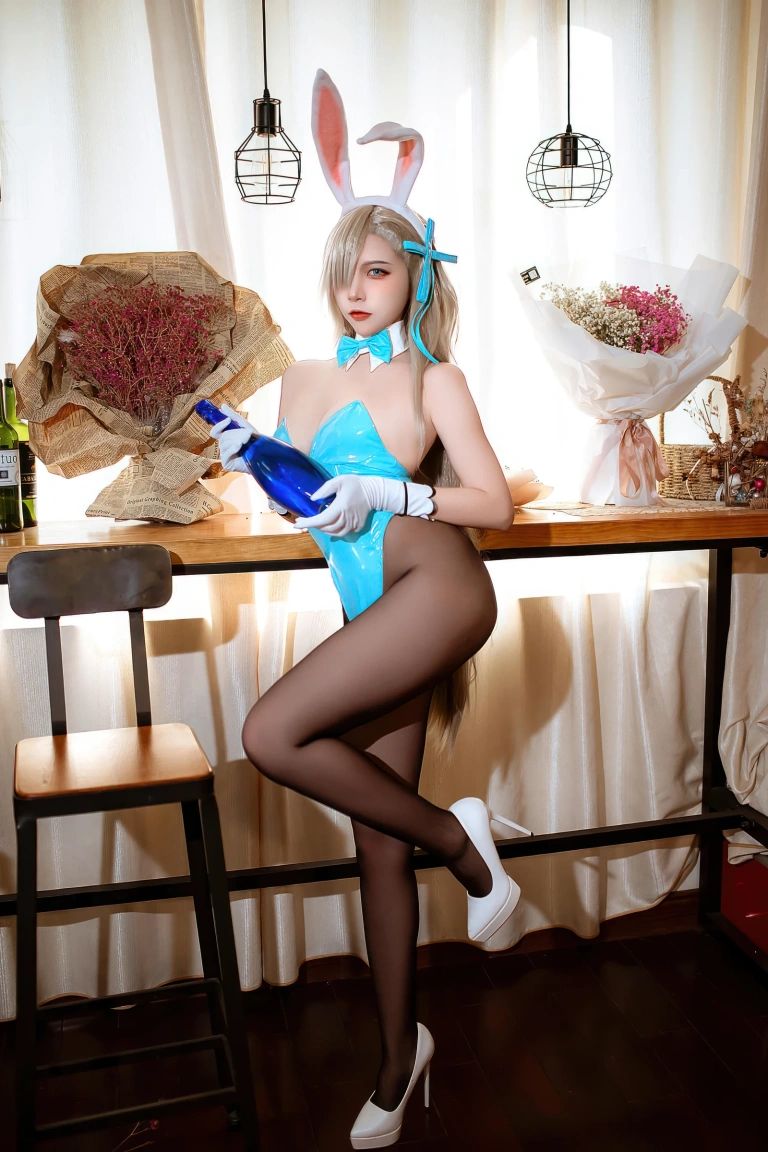 《蔚蓝档案 明日奈兔女郎》｜二佐Nisa · 30张写真