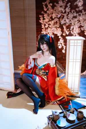 《碧蓝航线 大凤 原皮》｜二佐Nisa · 35张写真