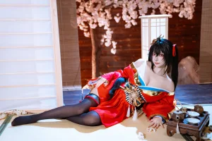《碧蓝航线 大凤 原皮》｜二佐Nisa · 35张写真