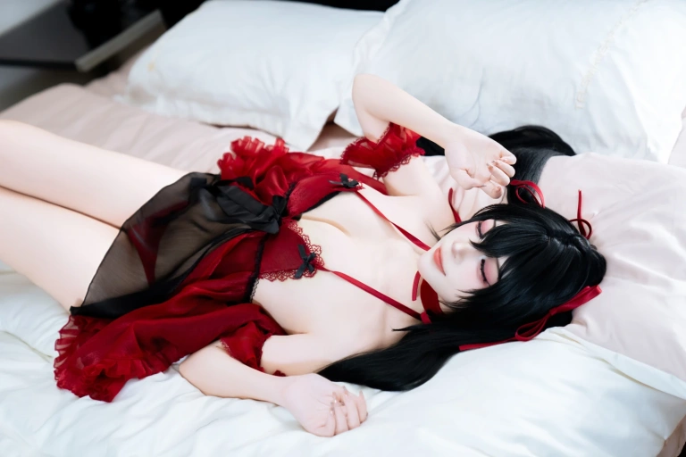 《碧蓝航线 大凤 睡衣》｜二佐Nisa · 28张写真