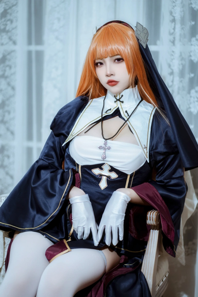 《橙发修女》｜二佐Nisa · 26张写真