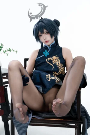 《龙华妃咲》｜君颜圆又圆 · 153张写真、3 个视频
