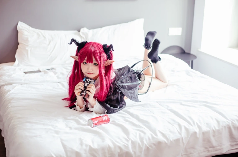 《梦魔利兹》｜神沢永莉 · 22张写真