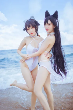 《獒犬海边泳装》｜不呆猫&抖娘 · 41张写真