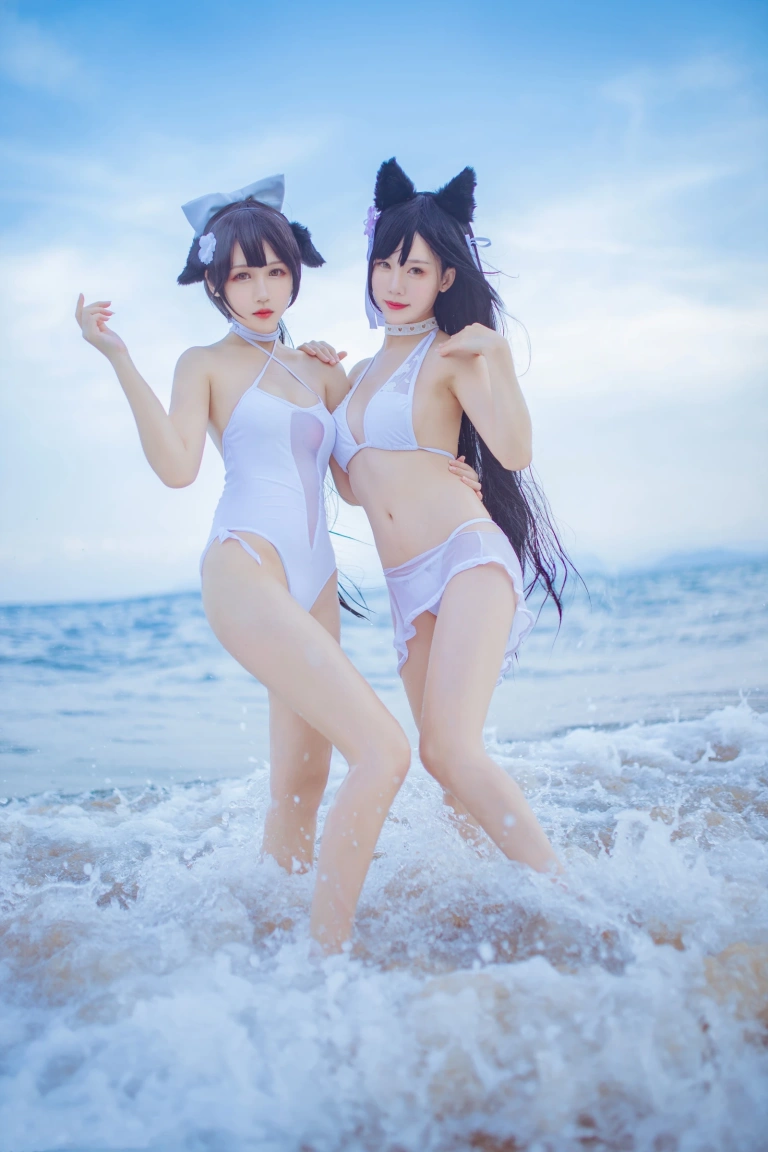 《獒犬海边泳装》｜不呆猫&抖娘 · 41张写真