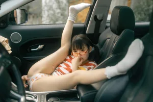 《周末郊游》｜幼水铃衣 · 62张写真