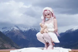 《爱丽丝》｜慢炖仓鼠球 · 81张写真