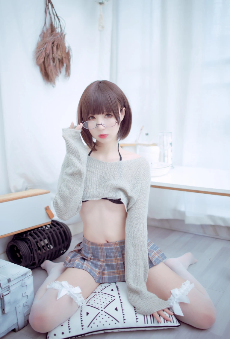 《私房》｜西园寺南歌 · 9张写真