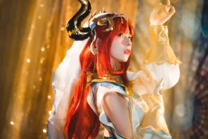 《原神COS · 妮露》｜清青琴玖 · 29张写真