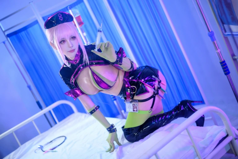 《FGO 南丁格尔》｜凛子酱 · 31张写真、4 个视频