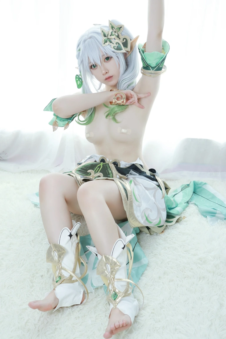 《Nahida 納西妲》｜朝霧愛 · 37张写真