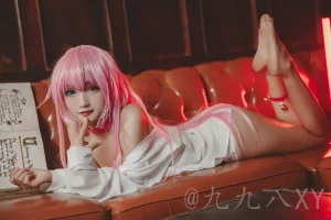 《neko》｜九九八 · 36张写真