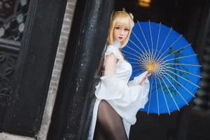 《Saber旗袍》｜焖焖碳 · 28张写真