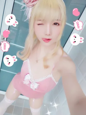 《VOL.1 粉红泡泡包》｜星之迟迟 · 57张写真