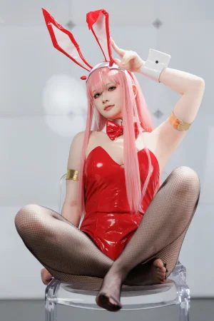 《Zero Two》｜屿鱼 · 39张写真