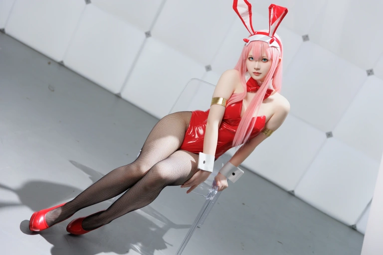 《Zero Two》｜屿鱼 · 39张写真
