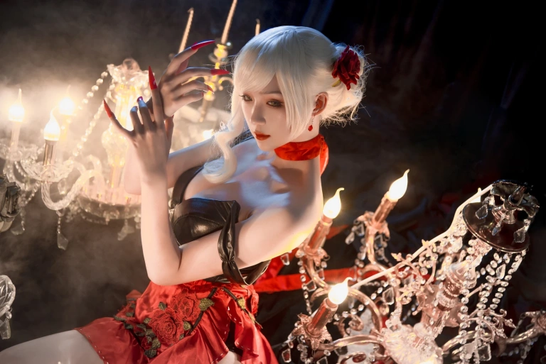 《灵魂探戈伊芙琳》｜瓦斯塔亚小龙虾 · 12张写真