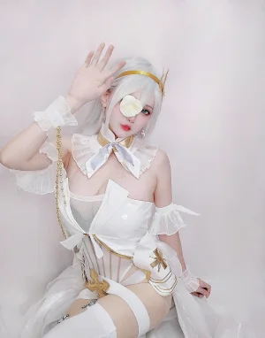 《埃姆登》｜凛子酱 · 24张写真