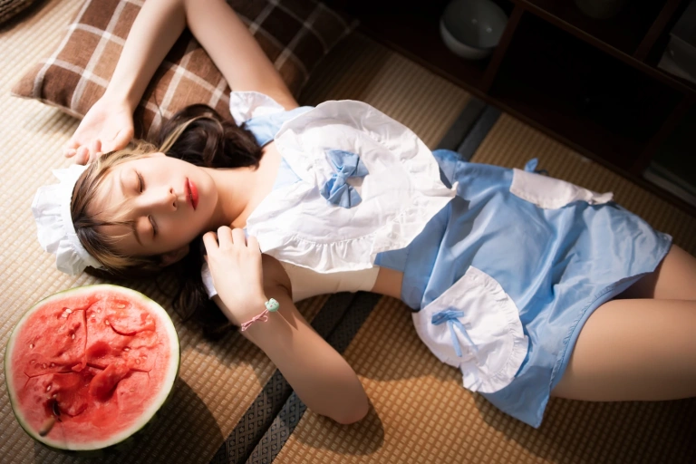 《小厨娘》｜清青琴玖 · 27张写真