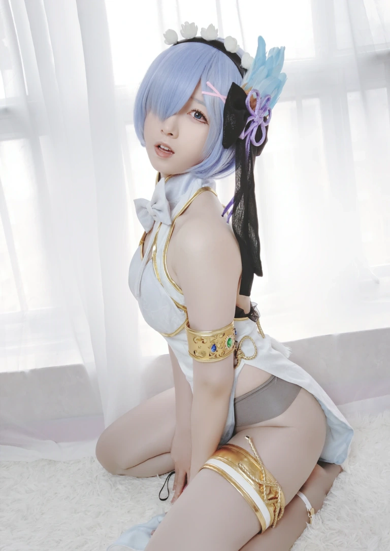 《Rem 蕾姆》｜朝霧愛 · 34张写真
