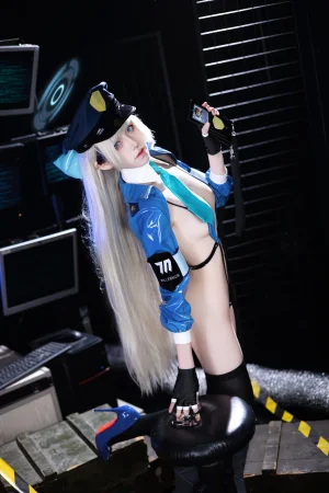 《toki 警察ver》｜双木扶苏 · 51张写真