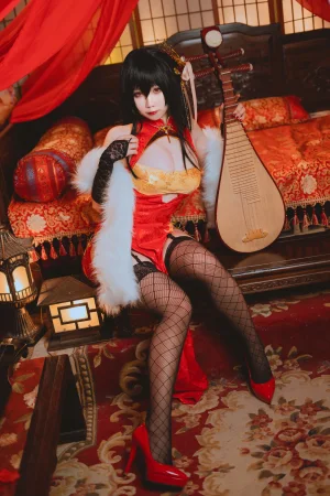 《大凤旗袍》｜贞子蜜桃 · 10张写真