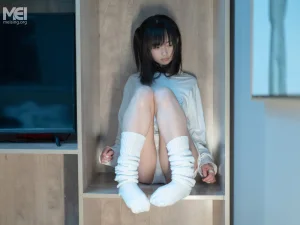 《少女秩序 千澄 人気アイドル千澄最新作・ルーズソックス少女》｜千澄 · 43张写真