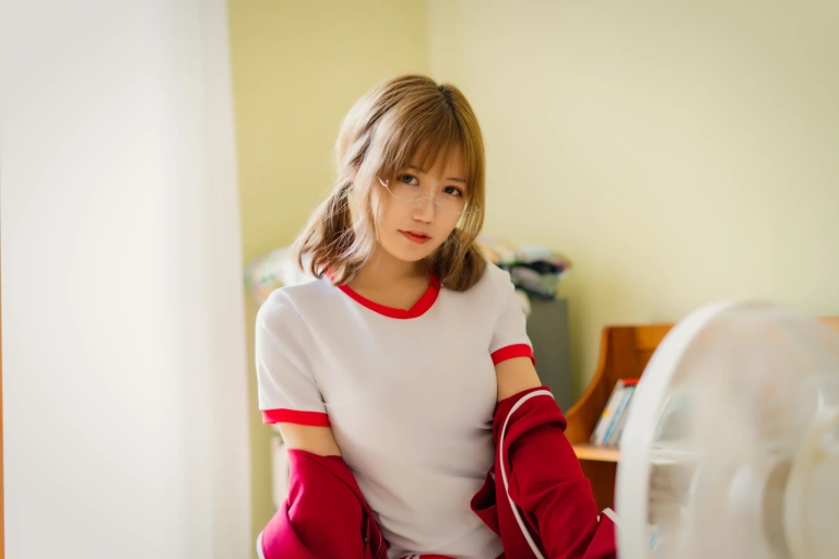 《红色体操服》｜小仓千代 · 48张写真