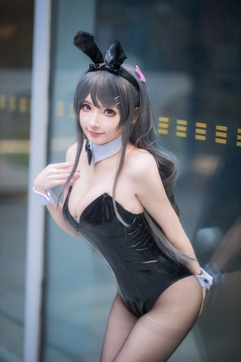 《麻衣学姐》｜是三不是世 · 60张写真、1 个视频