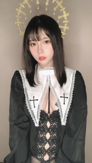 《Fantia 2022年09月会员合集》｜一只废喵 · 35张写真