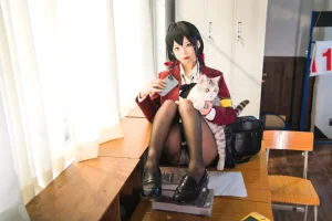 《碧蓝航线 大凤JK》｜狐玖玖 · 20张写真