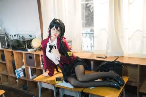 《碧蓝航线 大凤JK》｜狐玖玖 · 20张写真