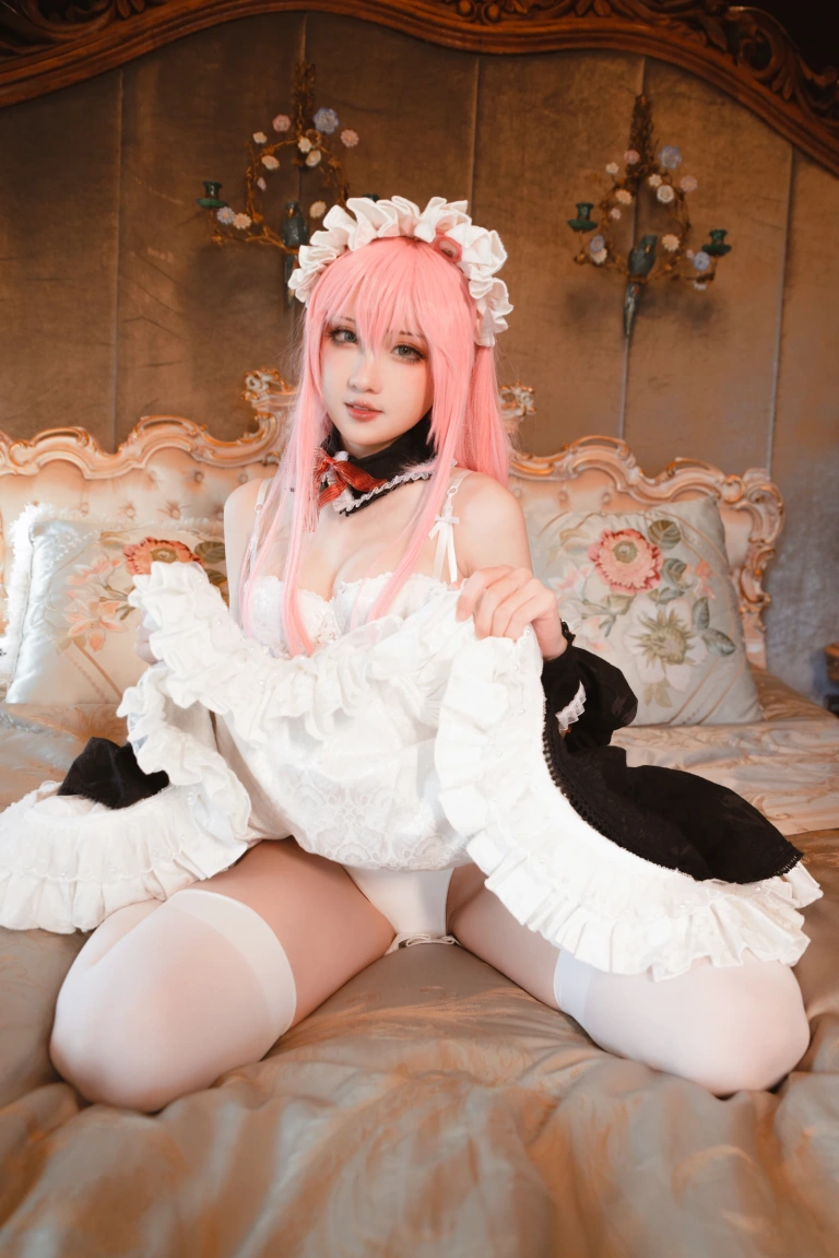 《女仆》｜瓦斯塔亚小龙虾 · 15张写真
