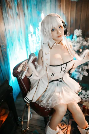 《碧蓝航线 光辉》｜前羽 · 17张写真