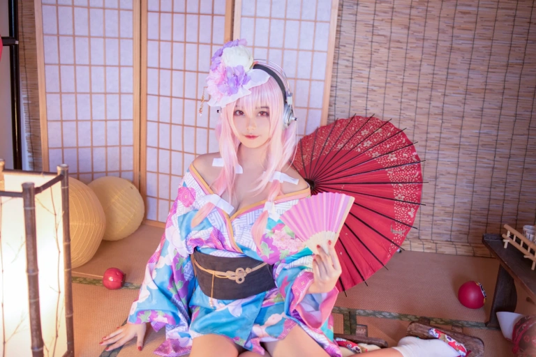 《索尼子和服》｜蜜汁猫裘 · 19张写真