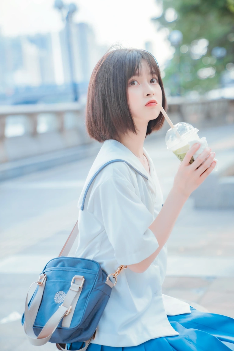 《和春天有个约会》｜河豚抚子 · 22张写真