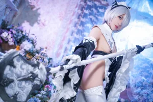 《2B女仆》｜虎森森 · 15张写真