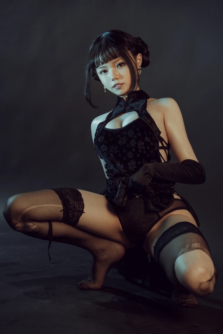 《穿旗袍耍剑》｜七月喵子 · 32张写真